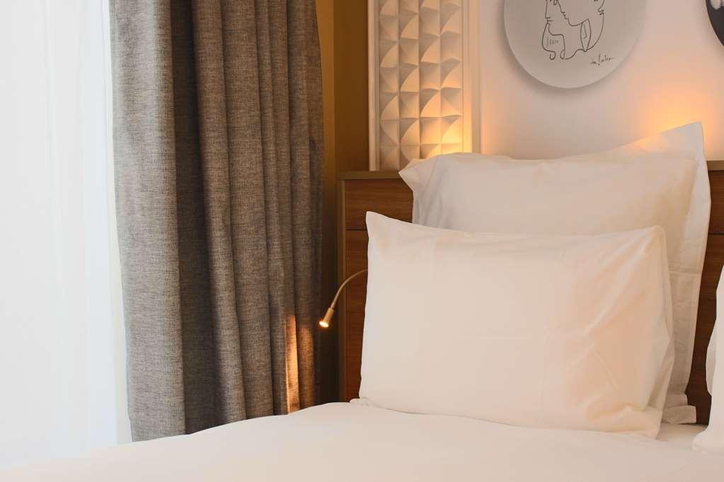 Brit Hotel Limoges Centre Gare Oda fotoğraf